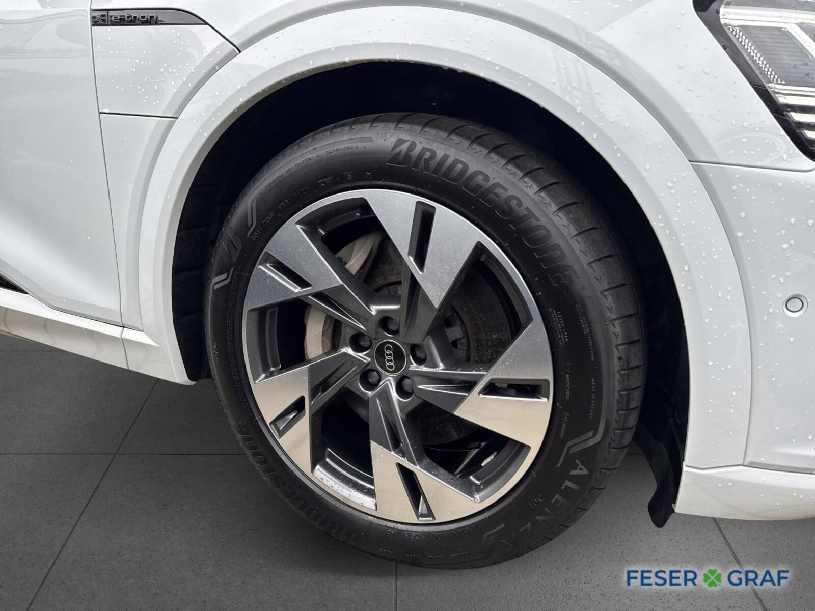 Audi Q8 Sportback e-tron – Bild 4