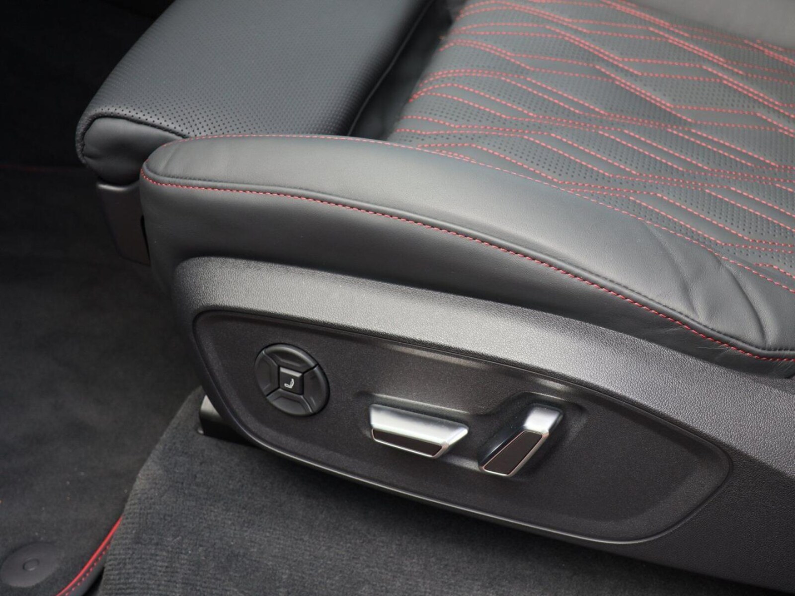Audi Q7 – Bild 14