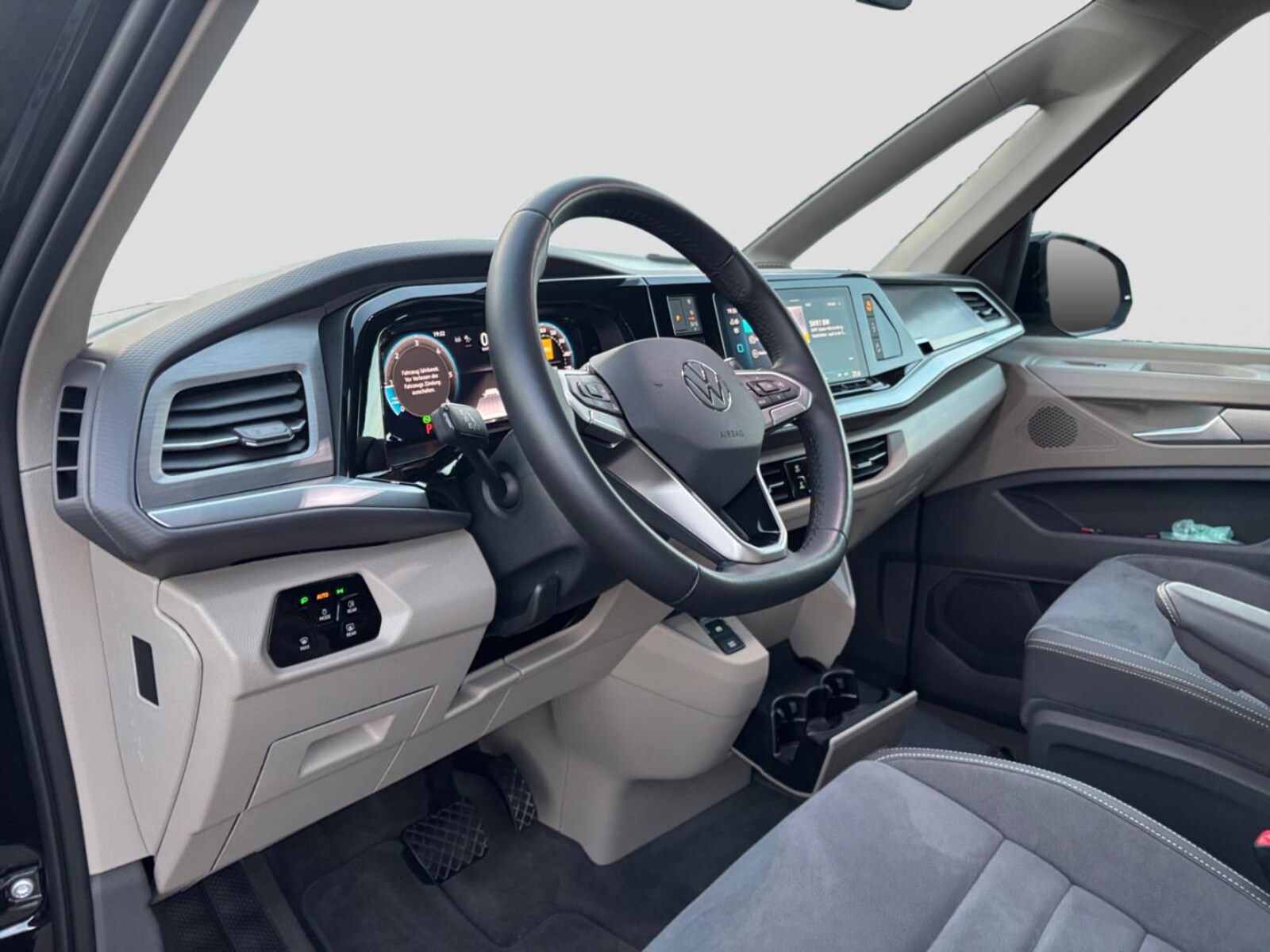 Volkswagen Multivan Langversion – Bild 15