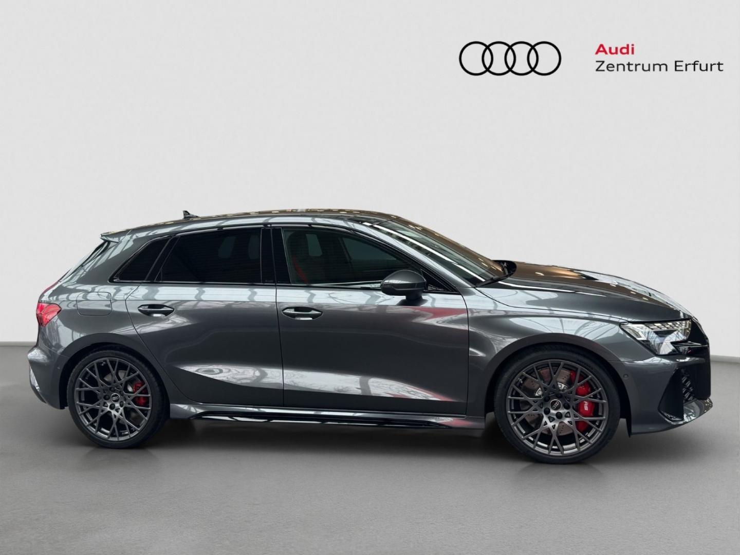 Image about Audi RS 3 Sportback TFSI quattro S tronic