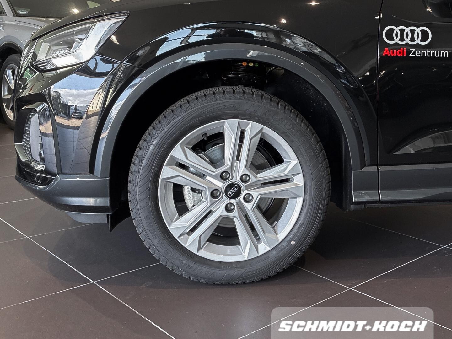 Bild über Audi Q2 advanced 35 TFSI S tronic - für weitere Informationen kontaktieren Sie den Audi Partner