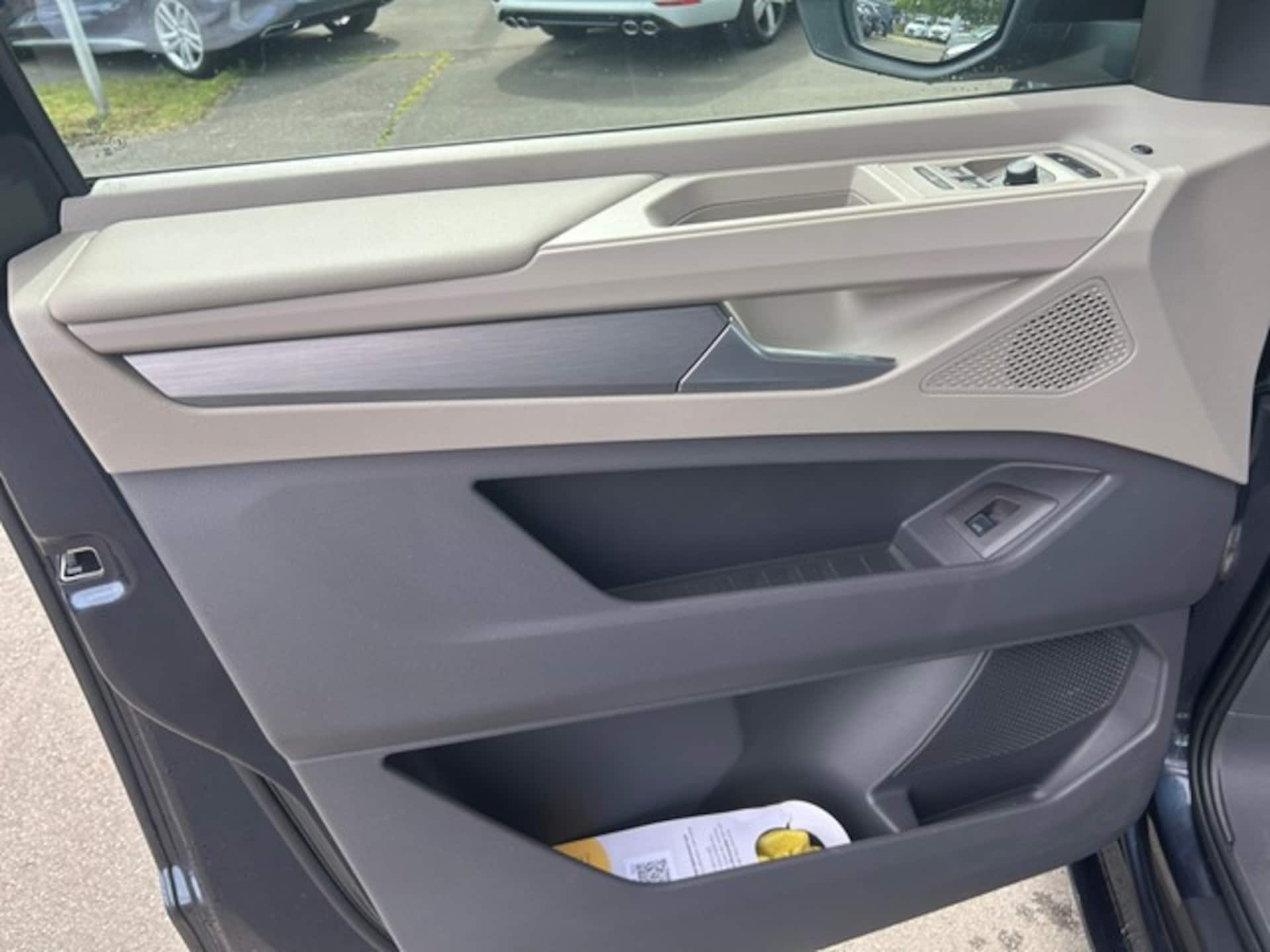 Volkswagen Multivan Life