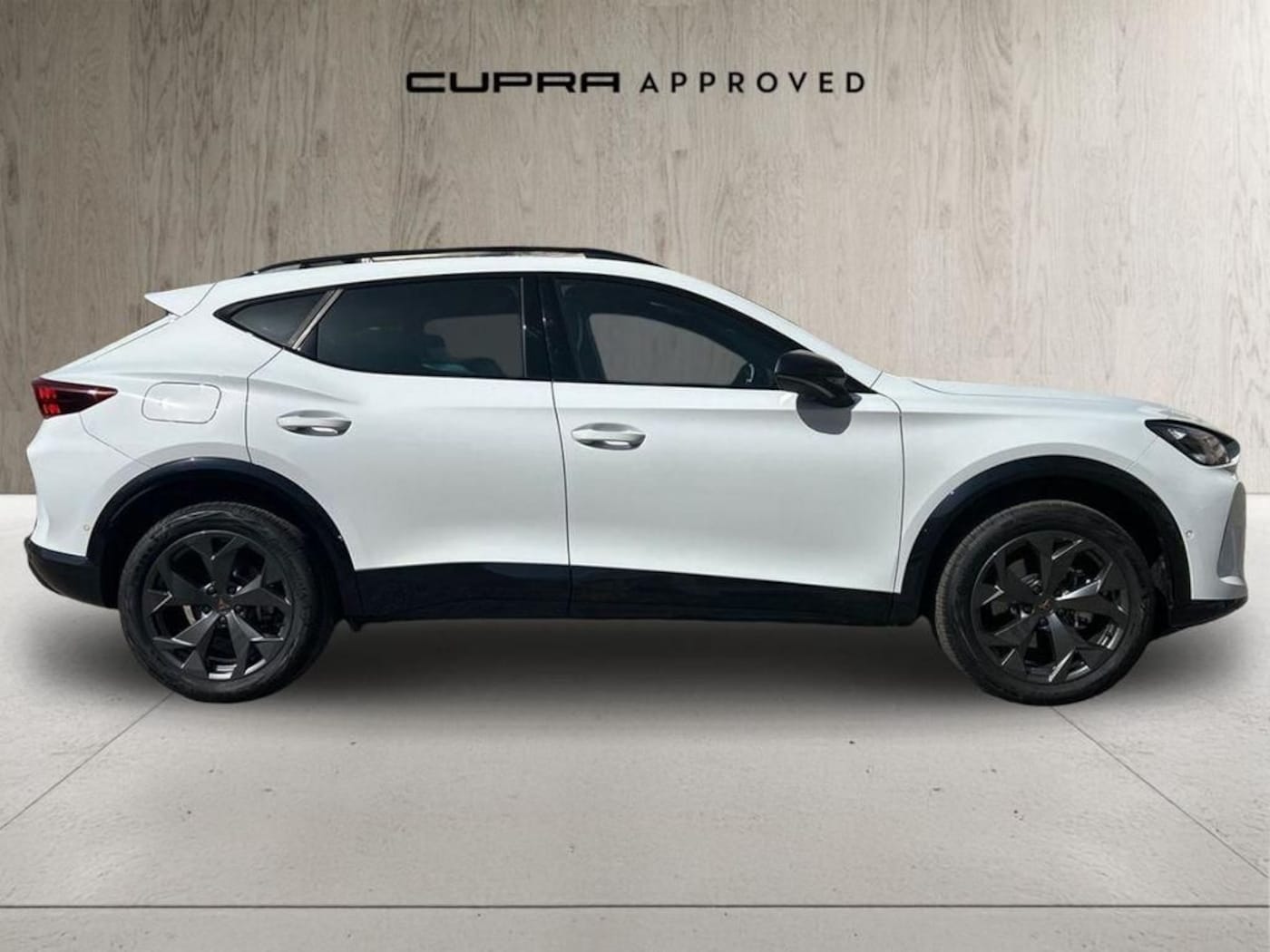 CUPRA Formentor 1.5 eTSI DSG 110 kW (150 CV) — photo 3