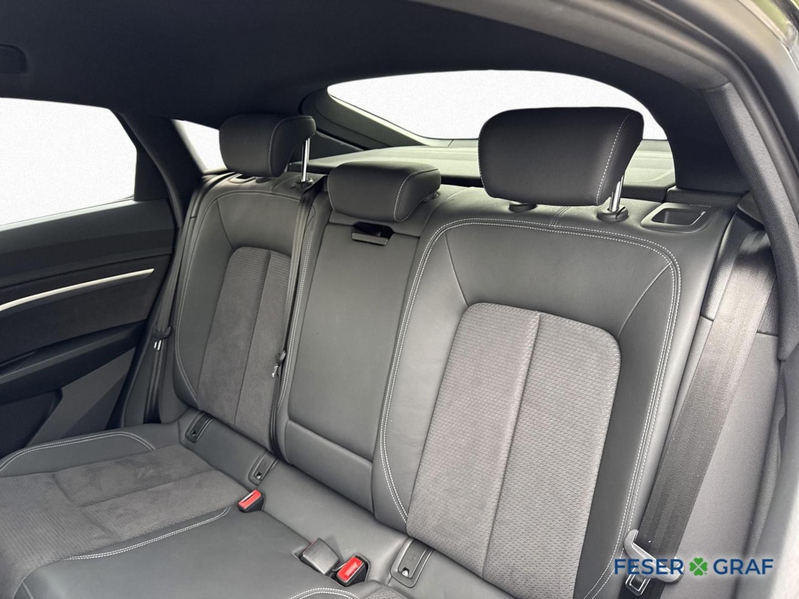 Audi Q8 Sportback e-tron – Bild 12
