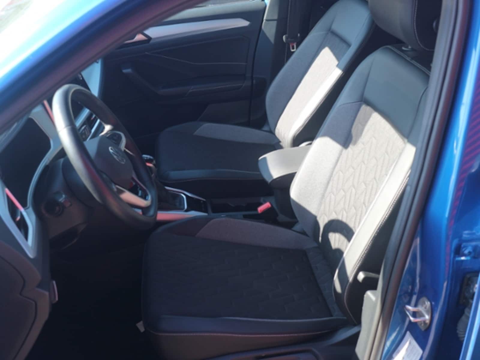 Volkswagen T-Roc – Bild 10