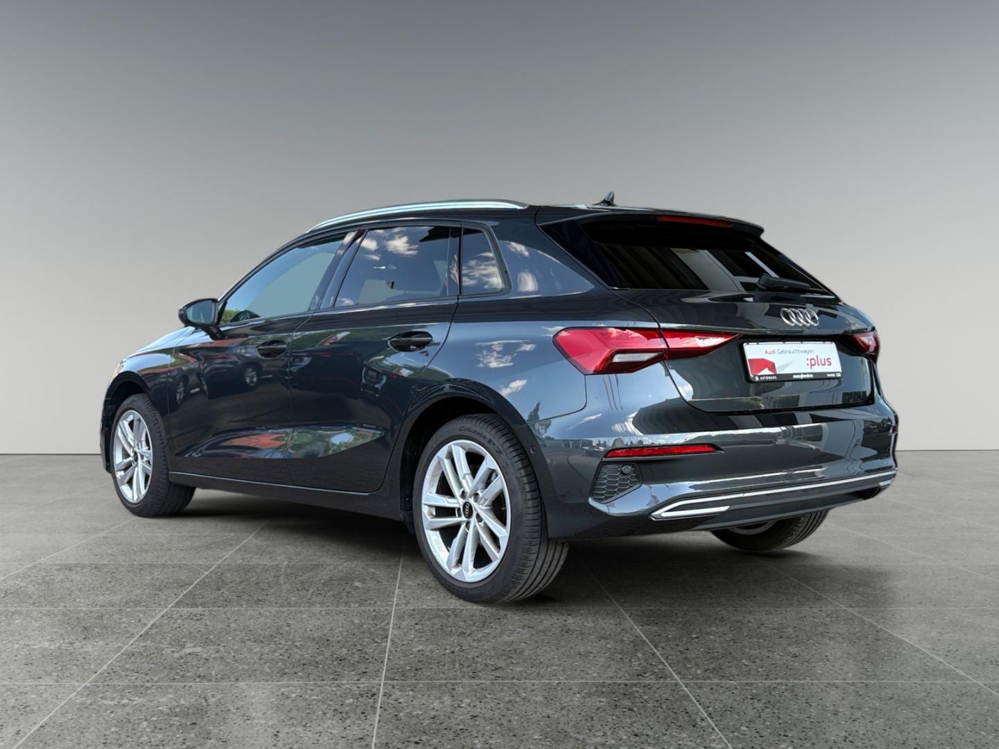 Bild über Audi A3 Sportback advanced 30 TDI Schaltgetriebe - für weitere Informationen kontaktieren Sie den Audi Partner