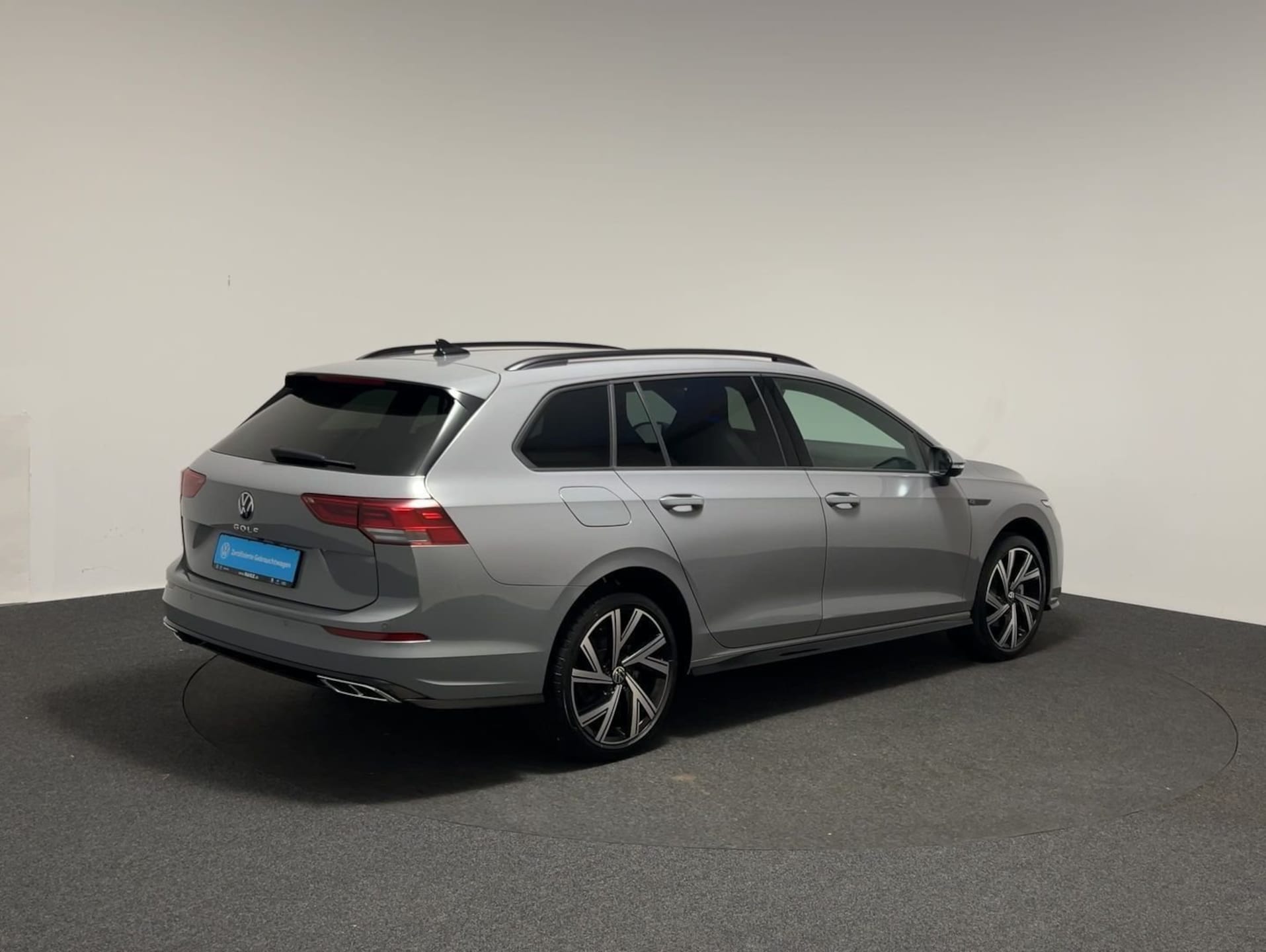 Volkswagen Golf Variant R-Line