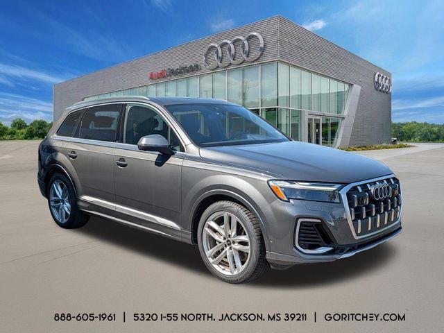 Photo of 2025 Audi Q7