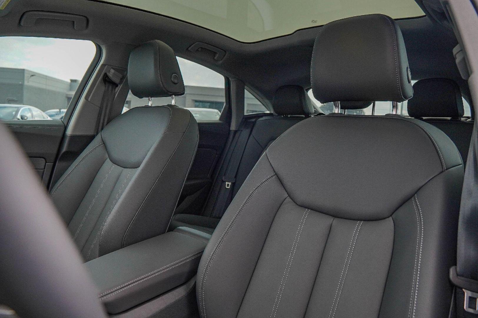2025 Audi A5 Premium - Photo 10