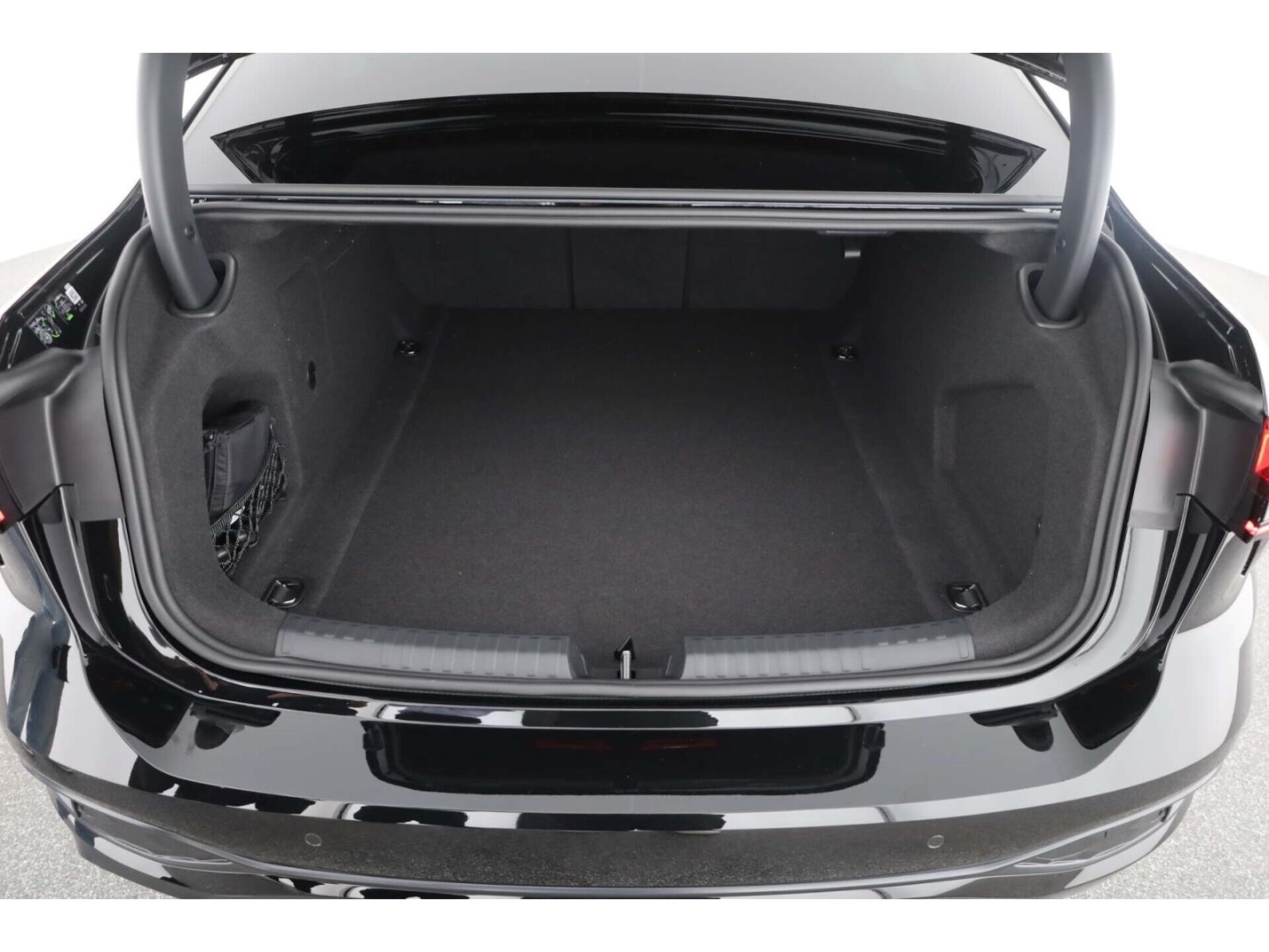 Audi A6 Limousine edition one