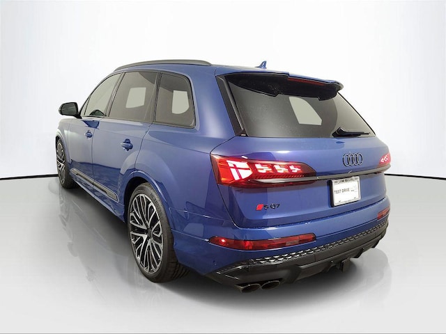 2026 Audi SQ7