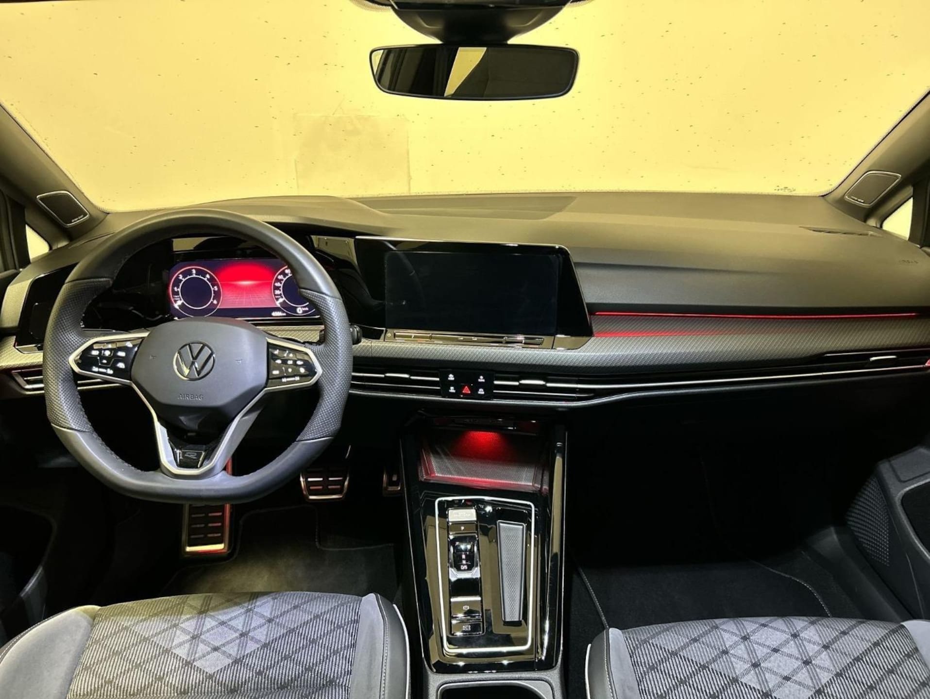 Volkswagen Golf Variant R-Line