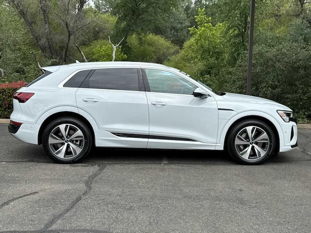 2024 Audi Q8 e-tron