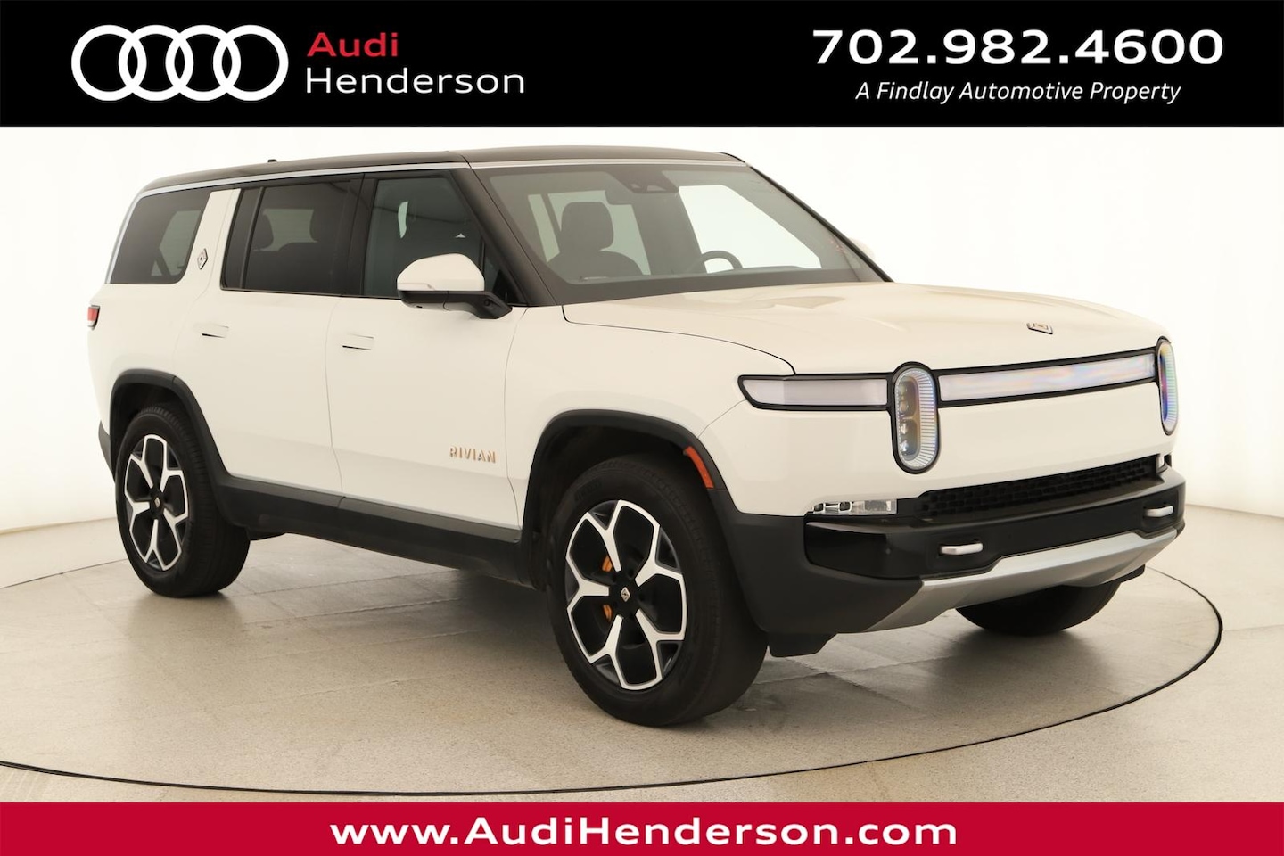 2024 Rivian R1S