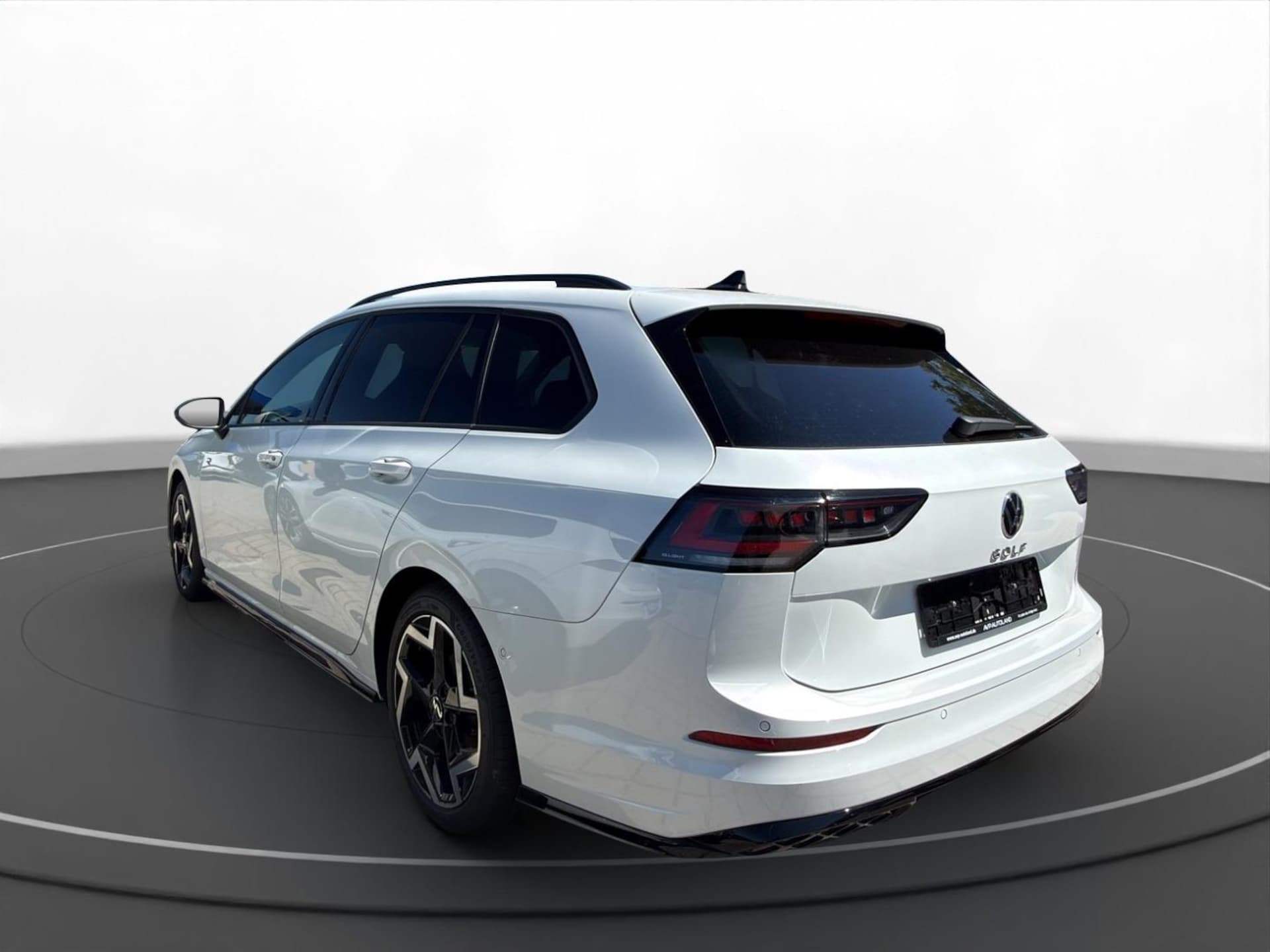 Volkswagen Golf Variant R-Line