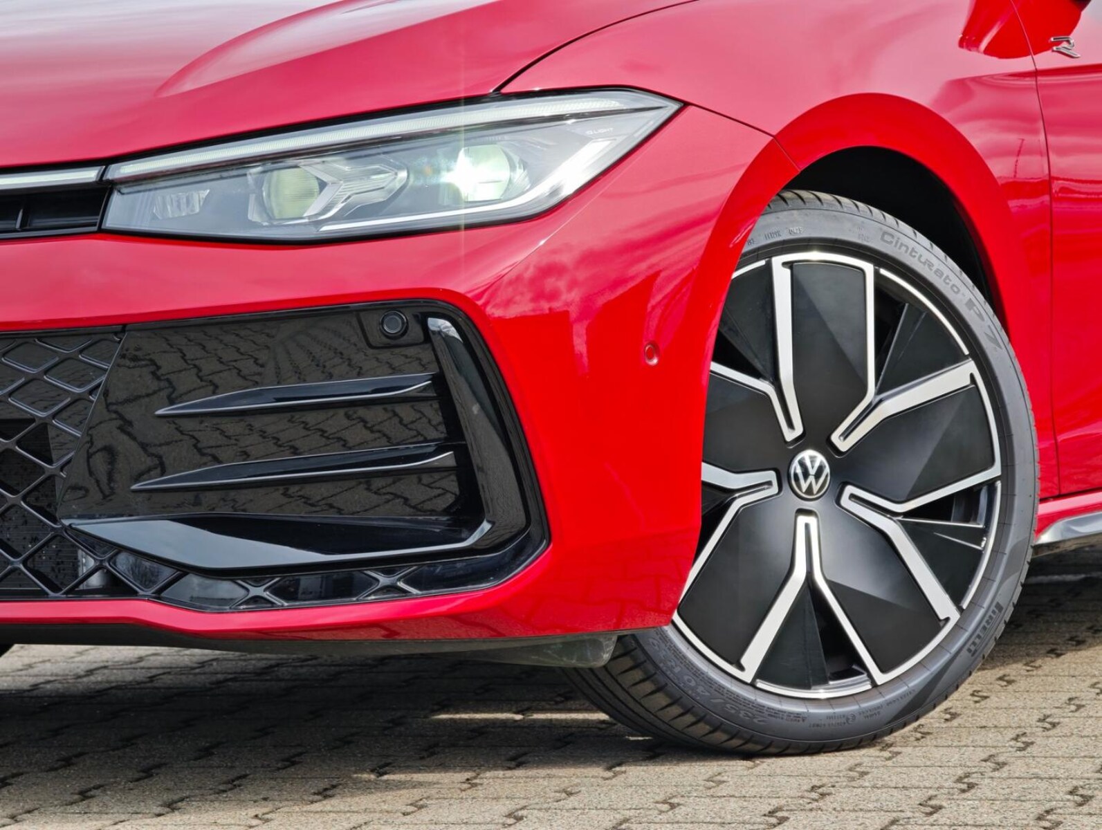 Volkswagen Passat – Bild 3