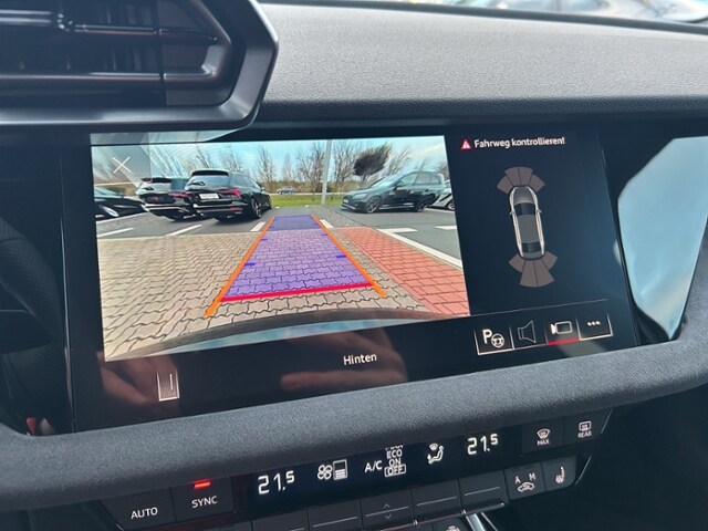 Image about Audi RS 3 Limousine TFSI quattro S tronic