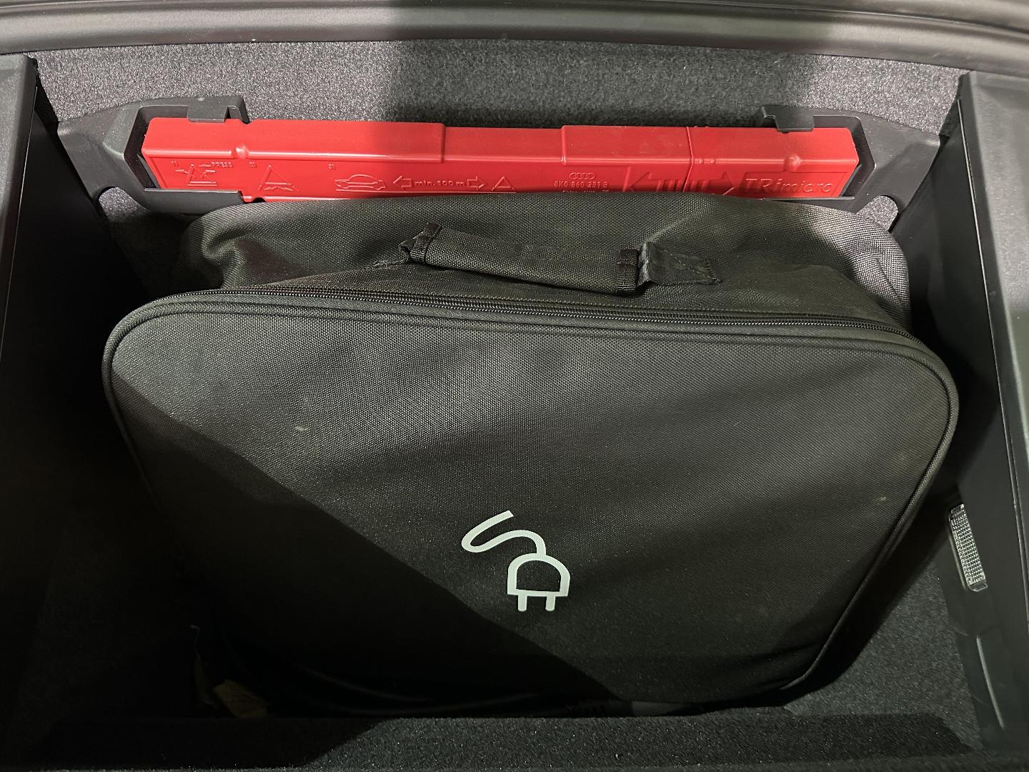 Image about Audi e-tron GT e-tron GT Extended quattro 350,00 kW