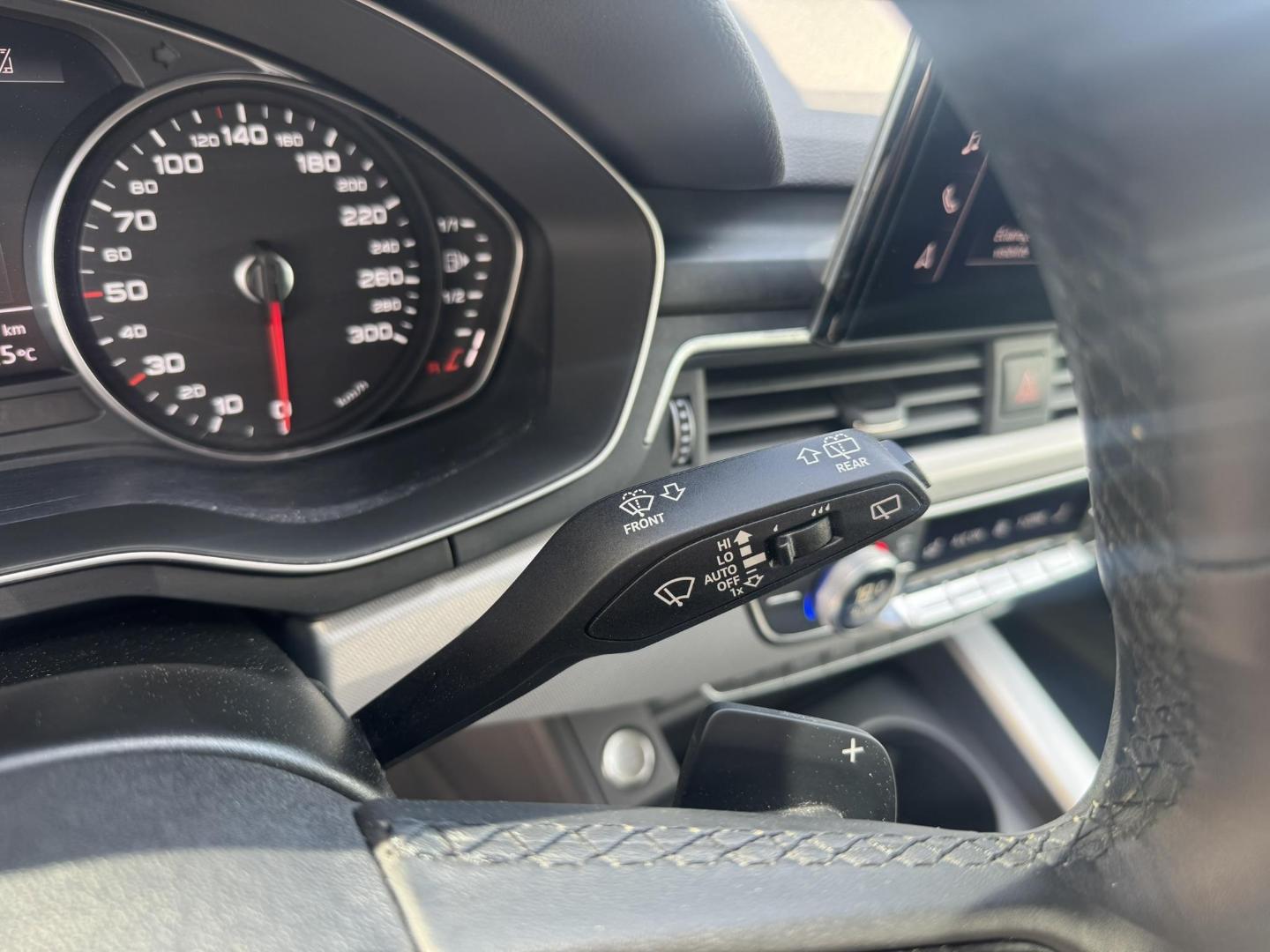 Image about Audi A4 allroad quattro Design 40 TDI 150 kW (204 ch) S tronic