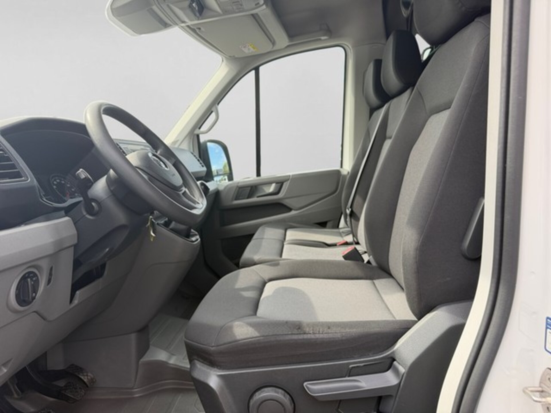 Volkswagen Crafter Kasten mittlerer Radstand