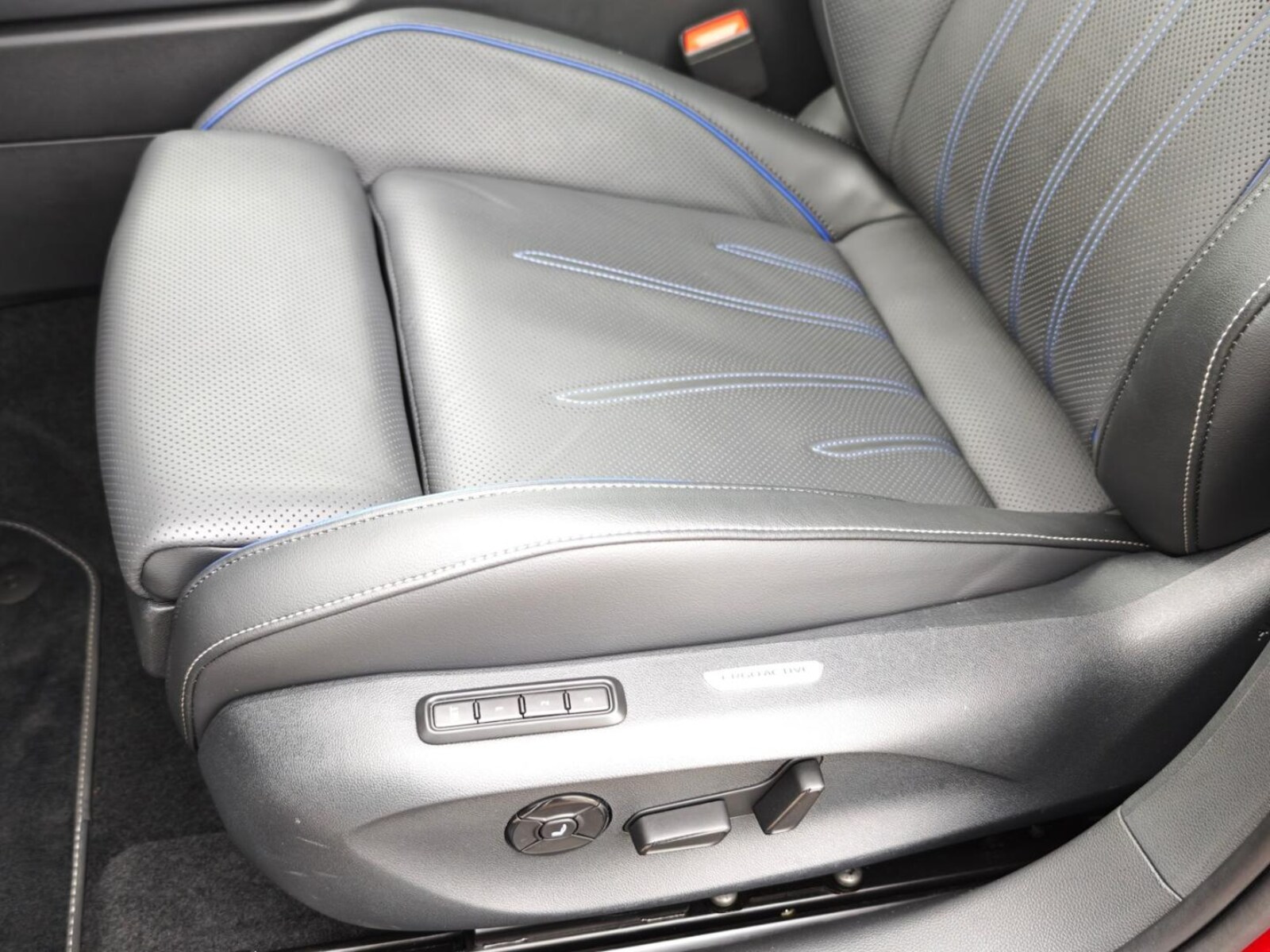 Volkswagen Passat – Bild 4