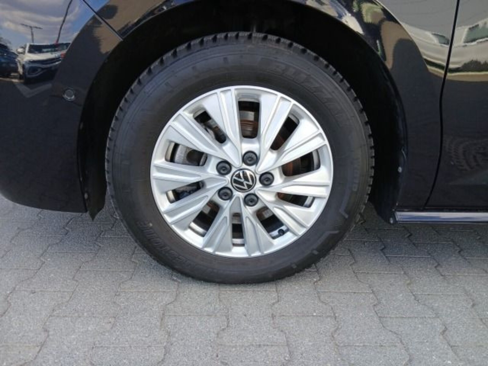 Volkswagen Multivan Langversion – Bild 7