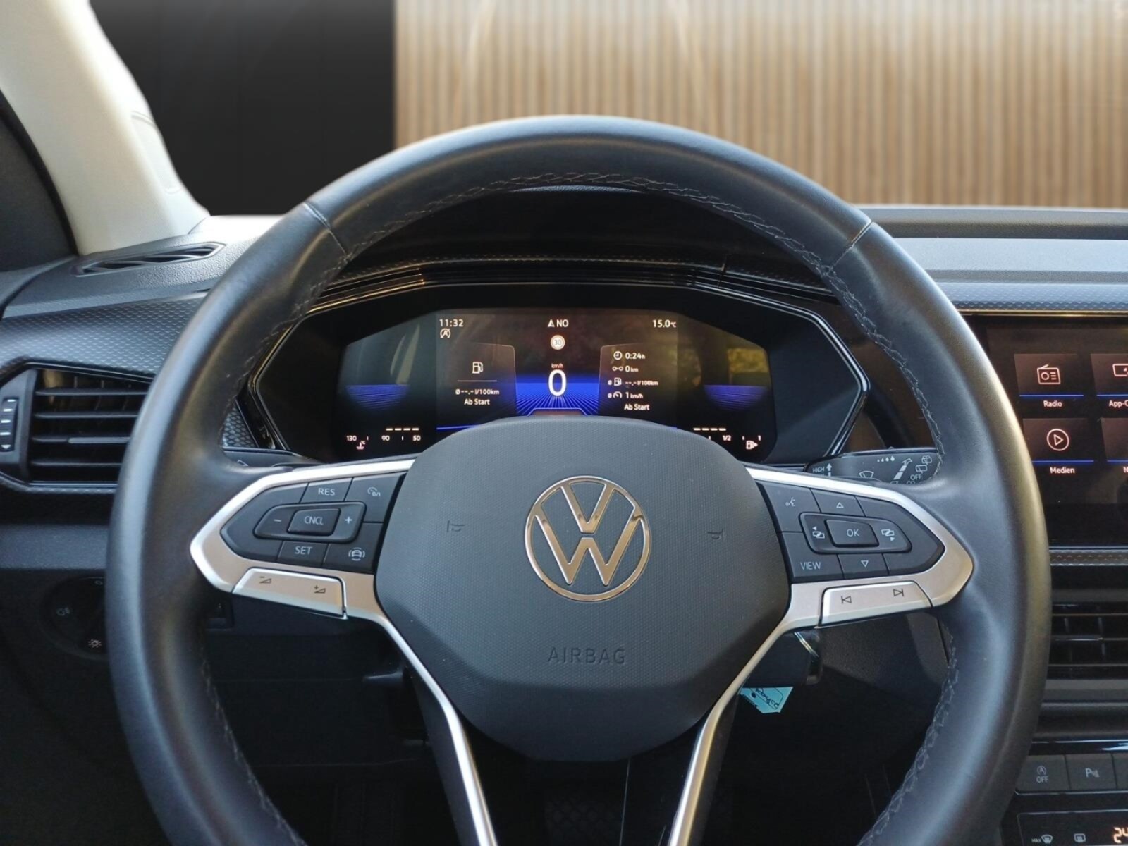 Volkswagen T-Cross – Bild 8