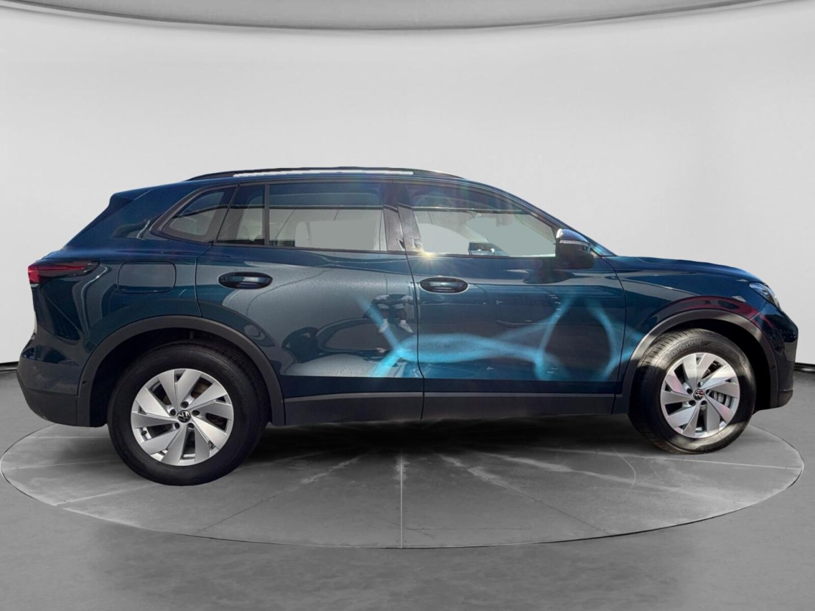 Volkswagen Tiguan – Bild 6