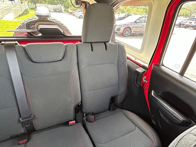 2024 Jeep Wrangler 4-Door Rubicon - Photo 14
