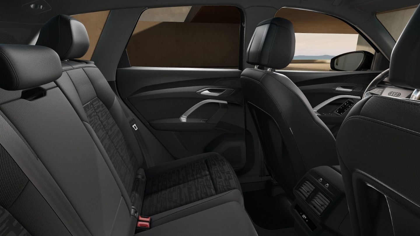 Bild über Audi Q5 SUV TFSI 150 kW S tronic - für weitere Informationen kontaktieren Sie den Audi Partner