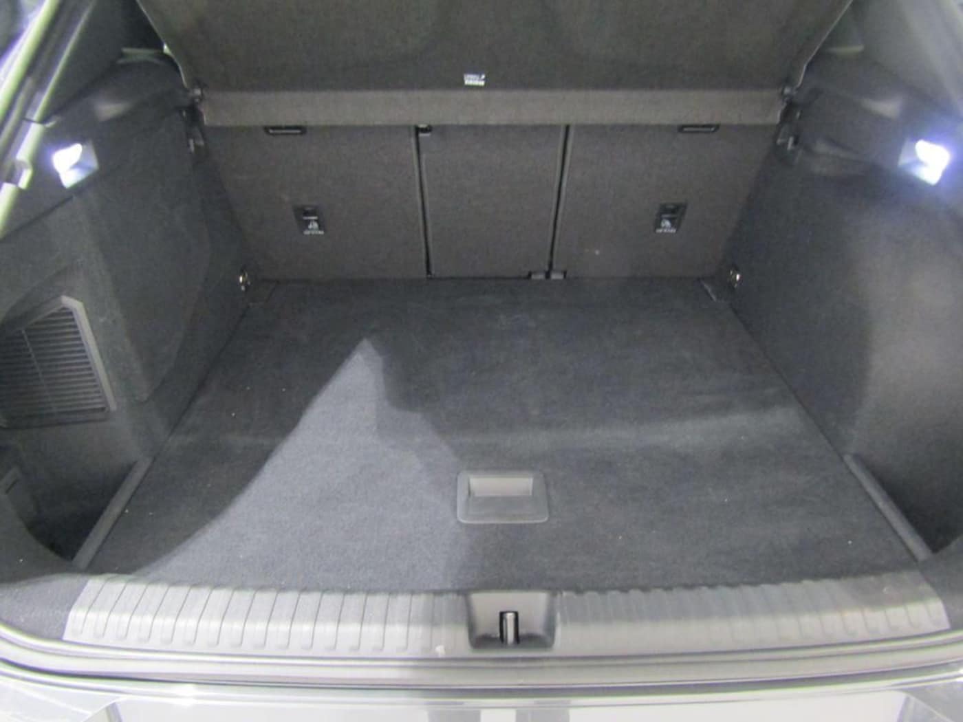 CUPRA Terramar 1.5 TSI e-Hybrid DSG 150 kW (204 CV) — photo 8