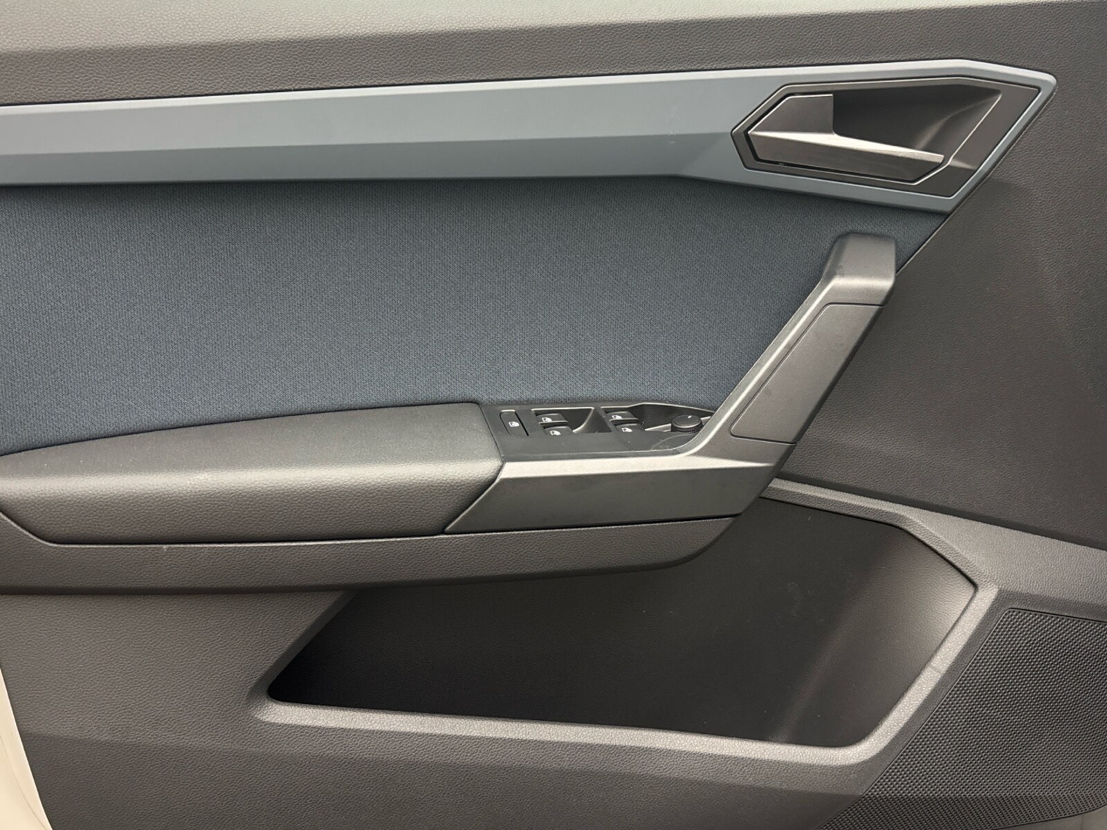 SEAT Arona – Bild 12