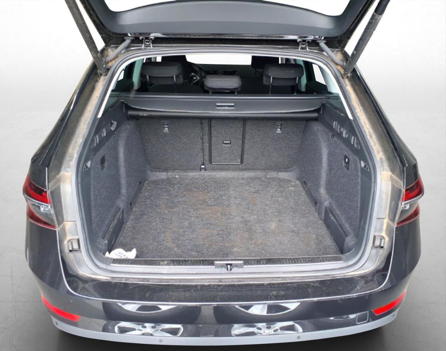 Škoda Superb Combi – Bild 5