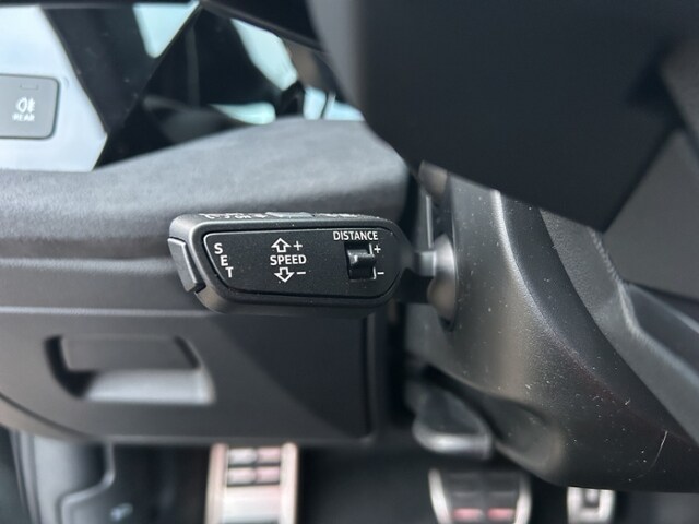 Image about Audi RS 3 Limousine TFSI quattro S tronic