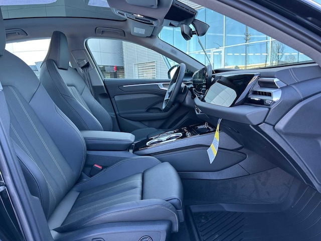 2026 Audi A6 Premium Plus - Photo 10