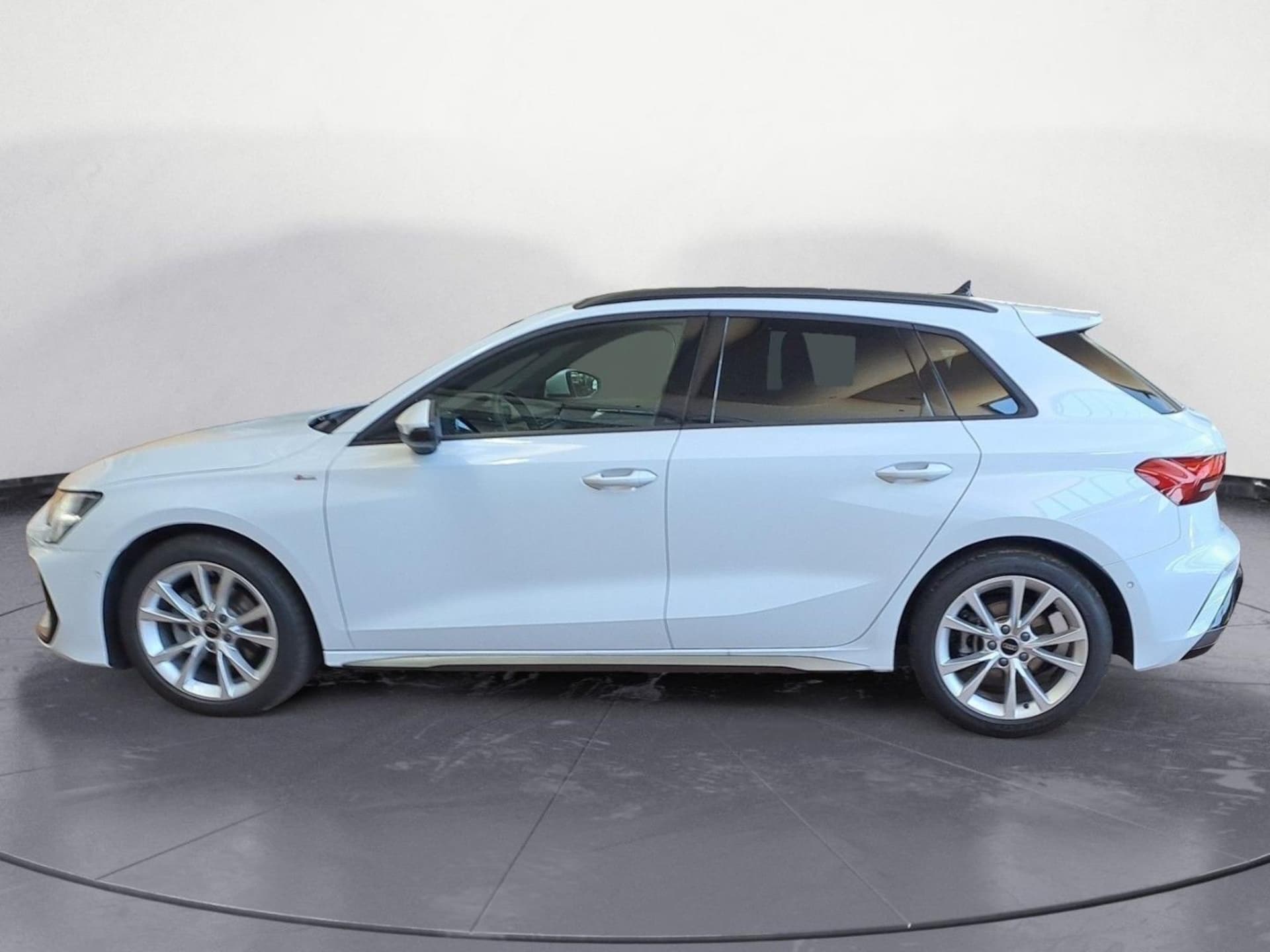 Audi A3 Sportback S line