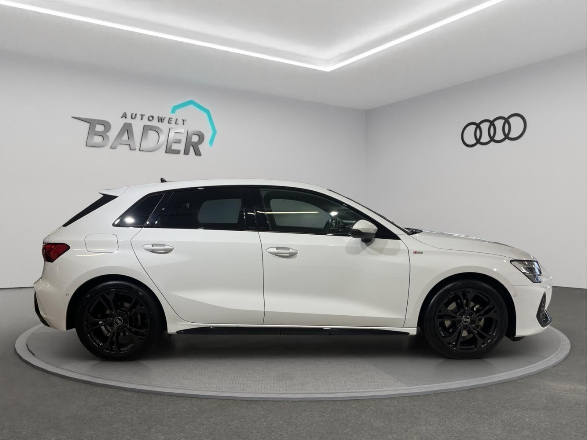 Audi A3 Sportback S line