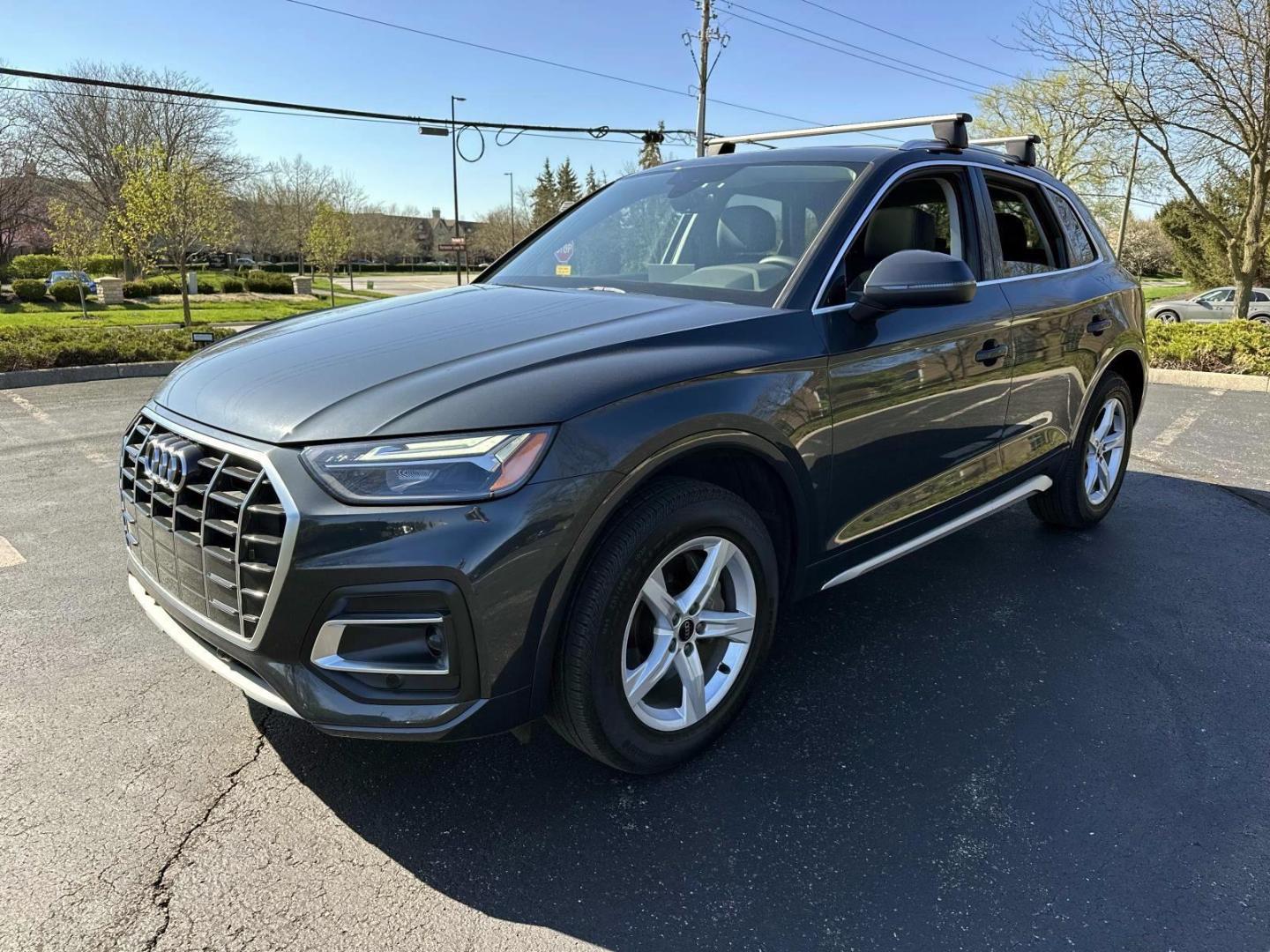 2023 Audi Q5 40 Premium's photo