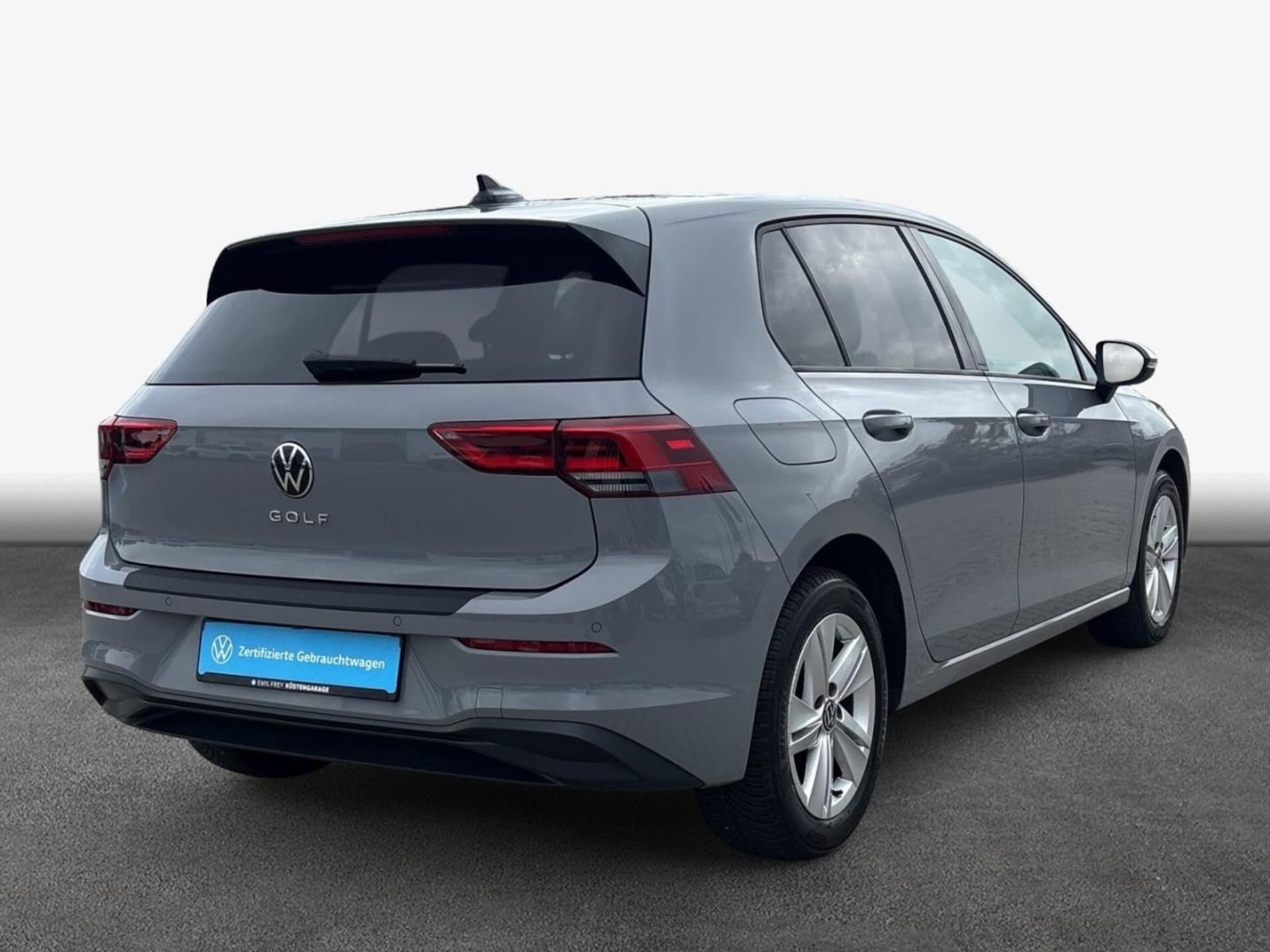 Volkswagen Golf Life