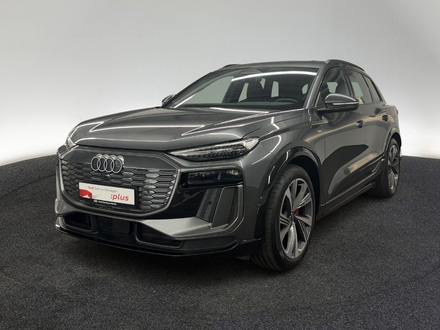 Bild über Audi Q6 SUV e-tron e-tron quattro - für weitere Informationen kontaktieren Sie den Audi Partner