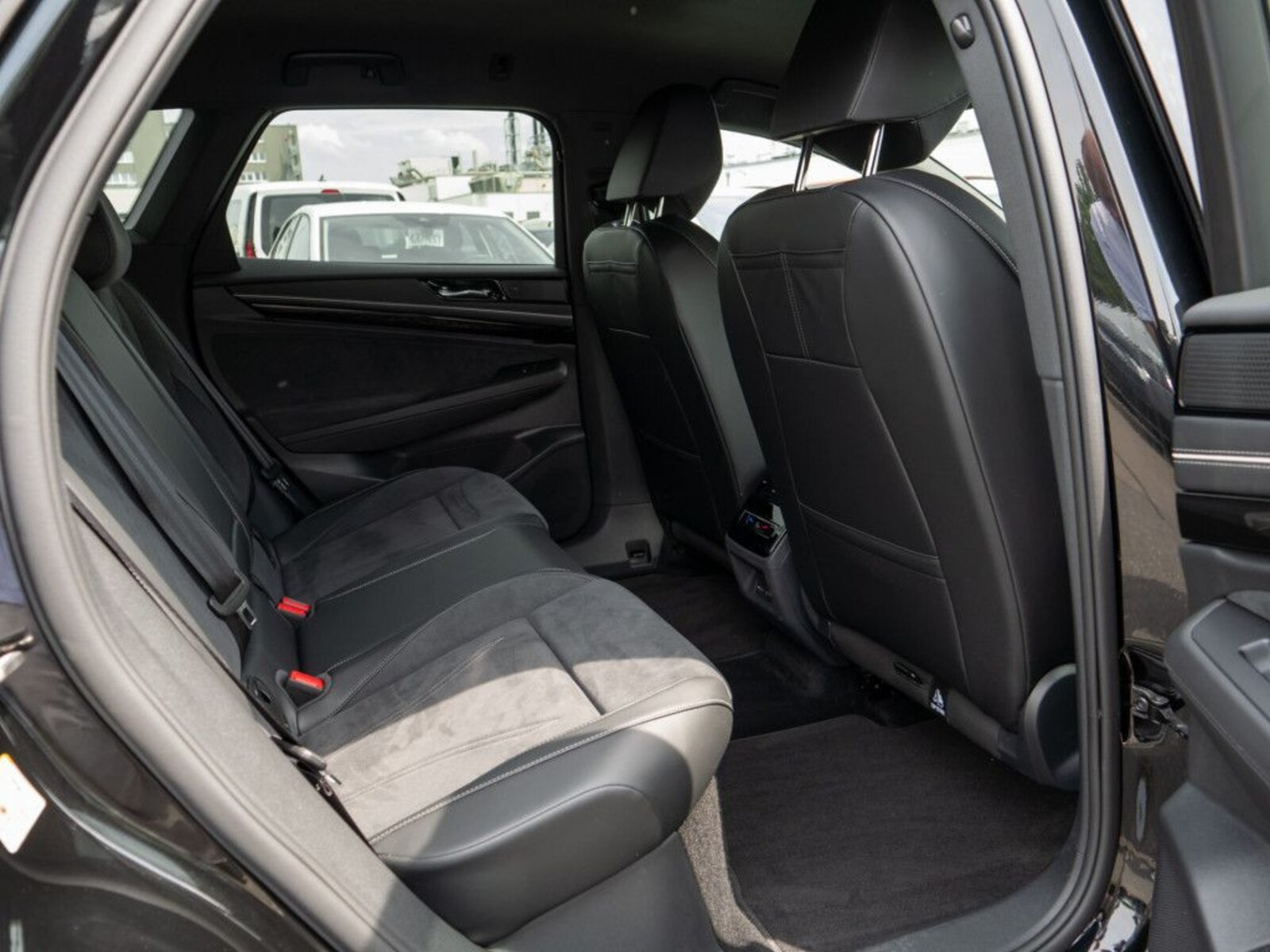Volkswagen ID.7 Tourer – Bild 10