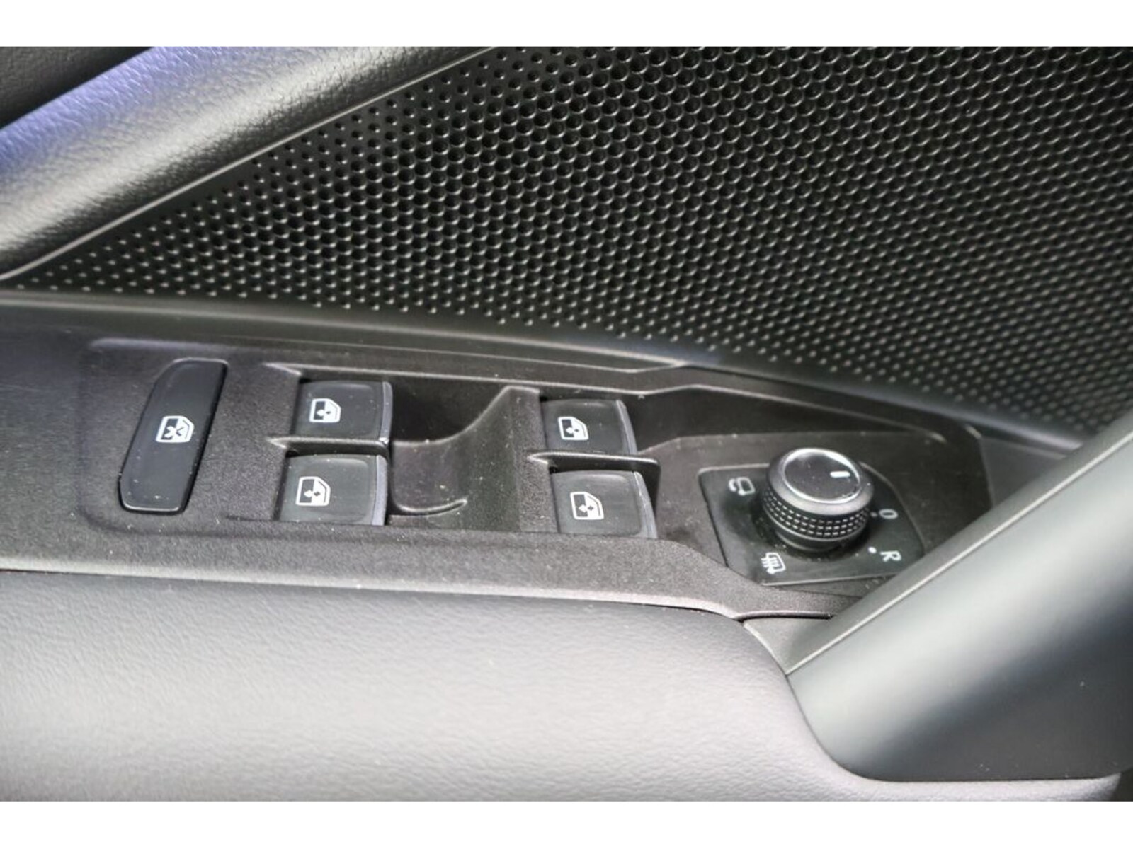 Volkswagen Tiguan – Bild 21