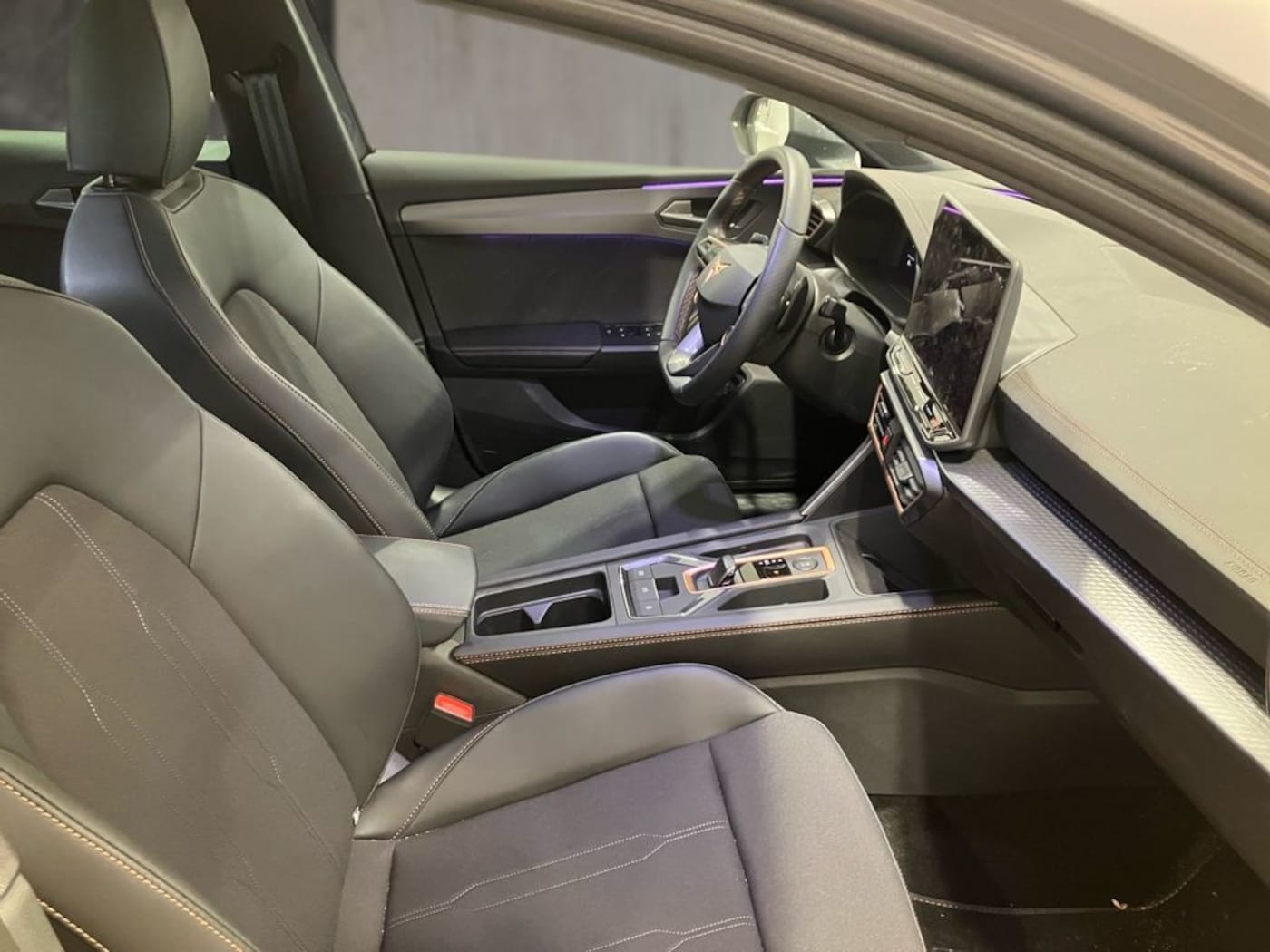 CUPRA Leon Sportstourer 1.5 TSI e-Hybrid DSG 150 kW (204 CV) — photo 5