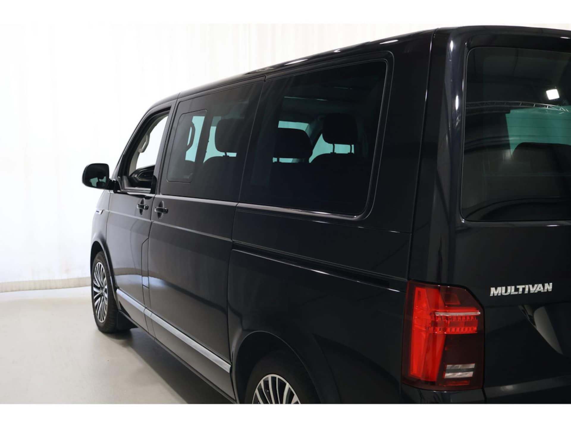 Volkswagen T6.1 Multivan Highline