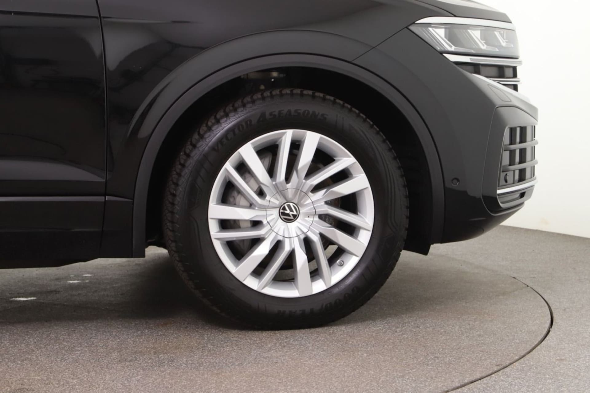 Volkswagen Touareg Elegance