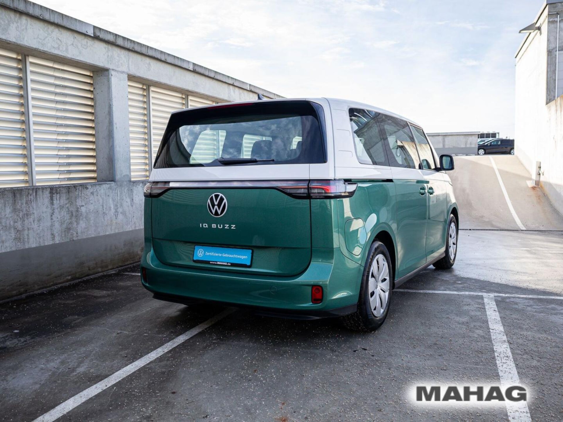 Volkswagen ID. Buzz Pure