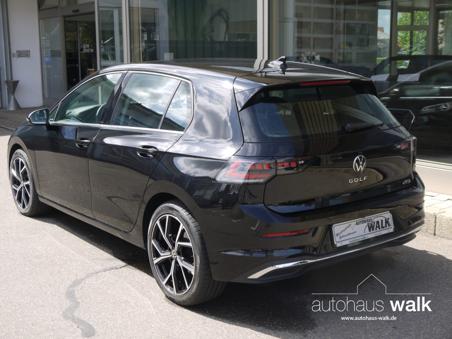 Volkswagen Golf Style