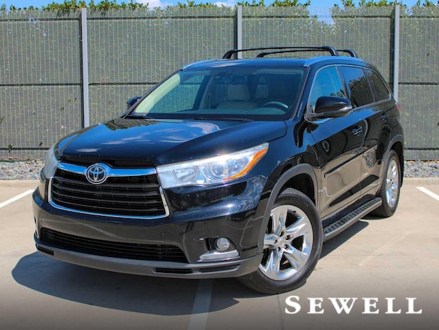 Photo of 2015 Toyota Highlander