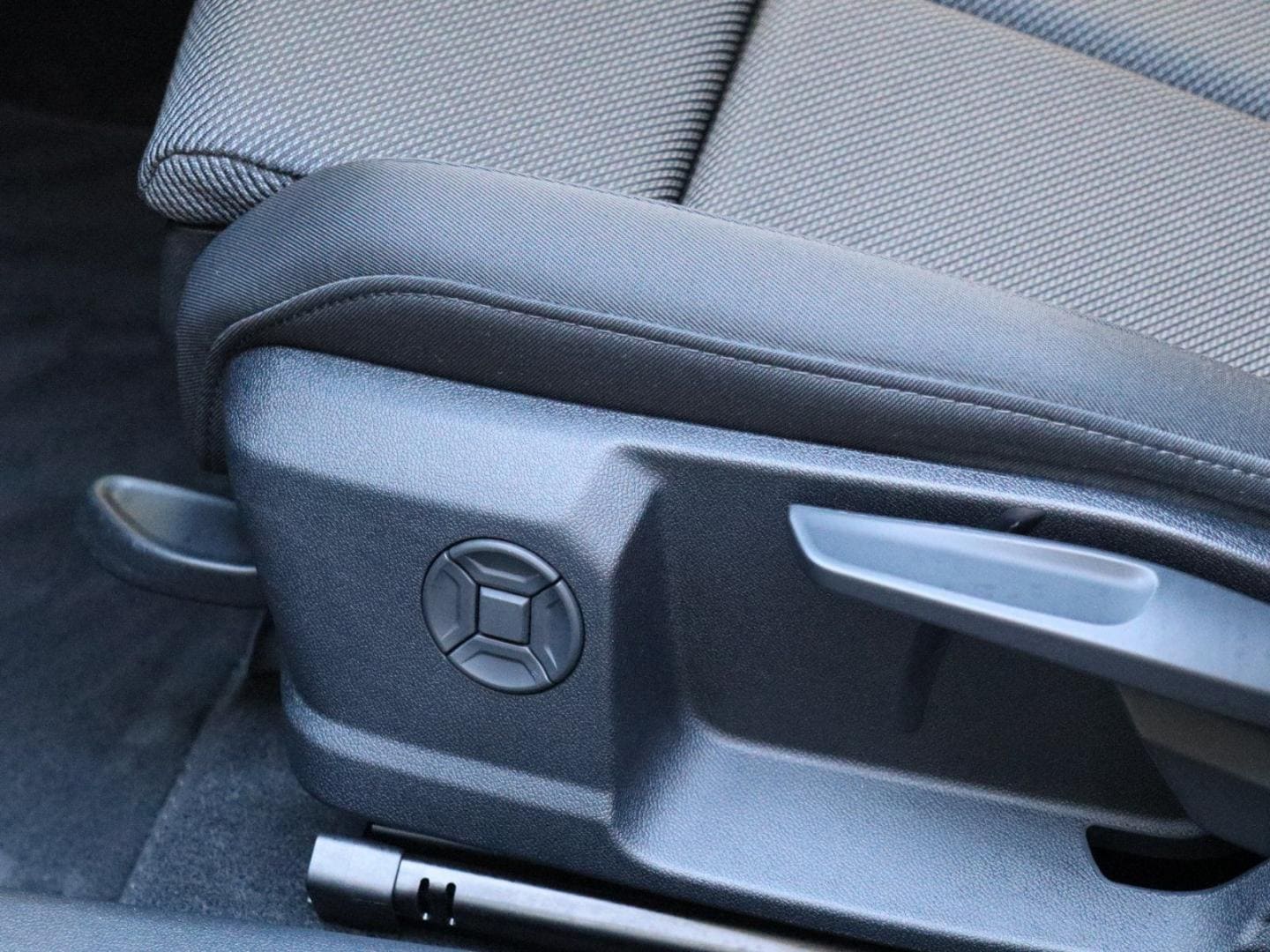 Bild über Audi A3 Sportback S line 35 TFSI S tronic - für weitere Informationen kontaktieren Sie den Audi Partner