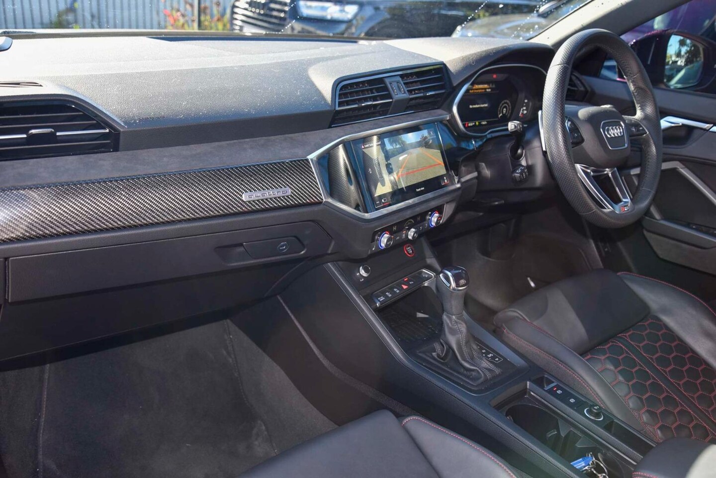 Image about Audi RS Q3 TFSI quattro S tronic